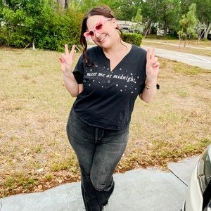 Meet your Posher, Logan